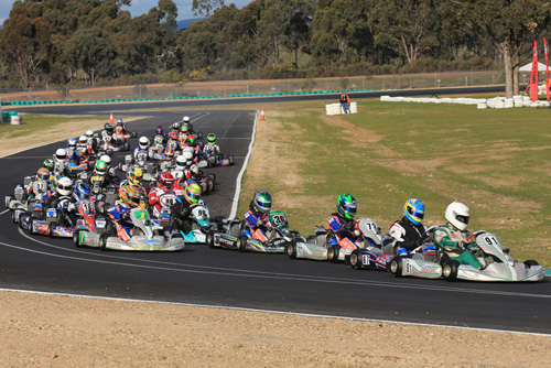 A field of 40 karts took to the track in Junior Max with Thomas Hughes taking pole position and the win in heat one