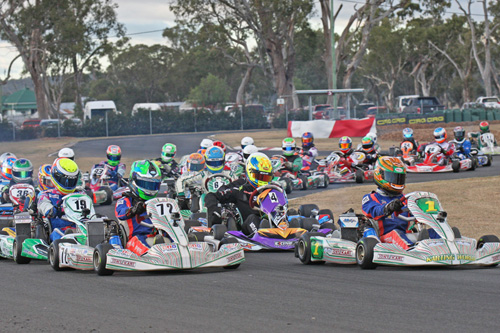 •	An over-subscribed field of 57 Junior Max competitors brought the crowd to the fence in their opening heat