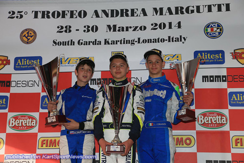 Junior KF podium - Fewtrell, Vartanyan, Leonardo Lorandi