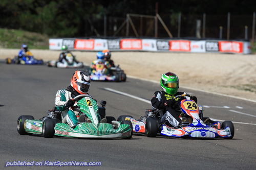 Hamish Leighton (2) and Adam Hunter shared the lead throughout the heat races of DD2 Masters