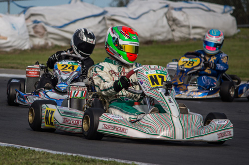 Palmerston North driver Jacob Cranston won his class (Formula Junior) for the meeting and for the series overall. Here Cranston (NZ) leads local driver Cameron Spargo (#24) and Madeline Stewart (#28) from Wellington