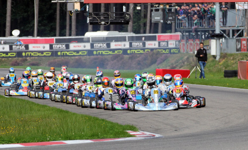 rotax The juniors all hog the inside line at the start of the Pre-Final