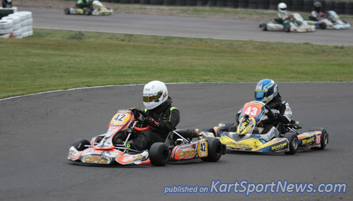 Jay Coul (#42) and Taine Venables (#43) in KA3 Junior
