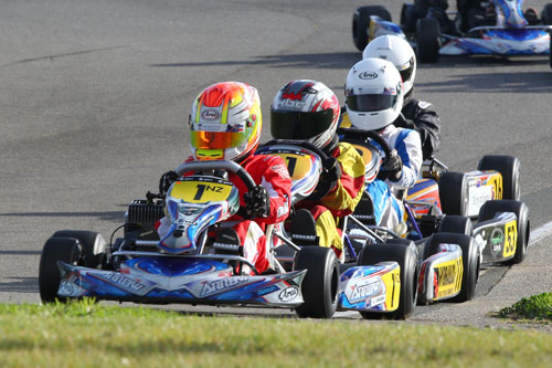 Caleb Cross (#1NZ) seen here leading Lewis Ball (#11), Jaden Ransley (#53) and Jarod Fisher (#16), claimed his second class Sunbelts title in three years, this time in Junior Restricted 100cc Yamaha